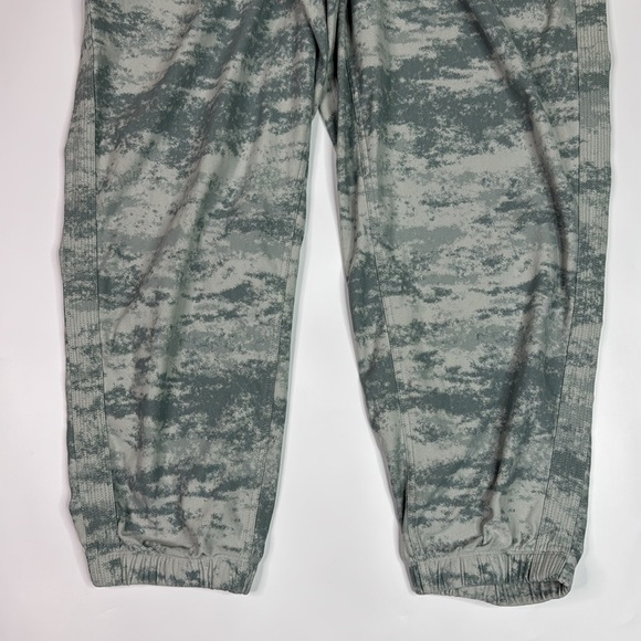 Athleta Farallon Jogger Pants Size 2X - Picture 3 of 11